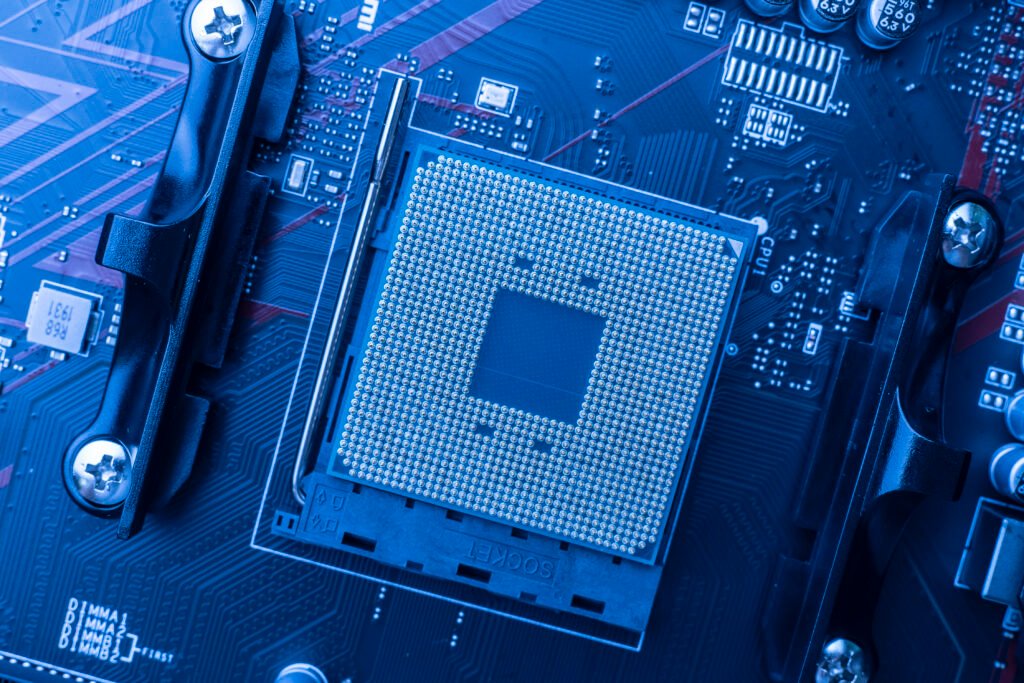 Quantum Computing Breakthrough: IBM Hits 1,000 Qubit Milestone ...